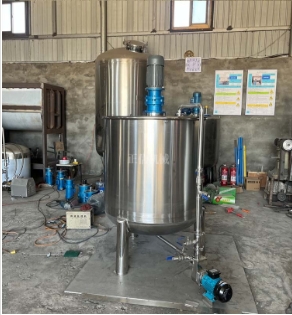 液体华体买球，华体中国上料机，立式混料机